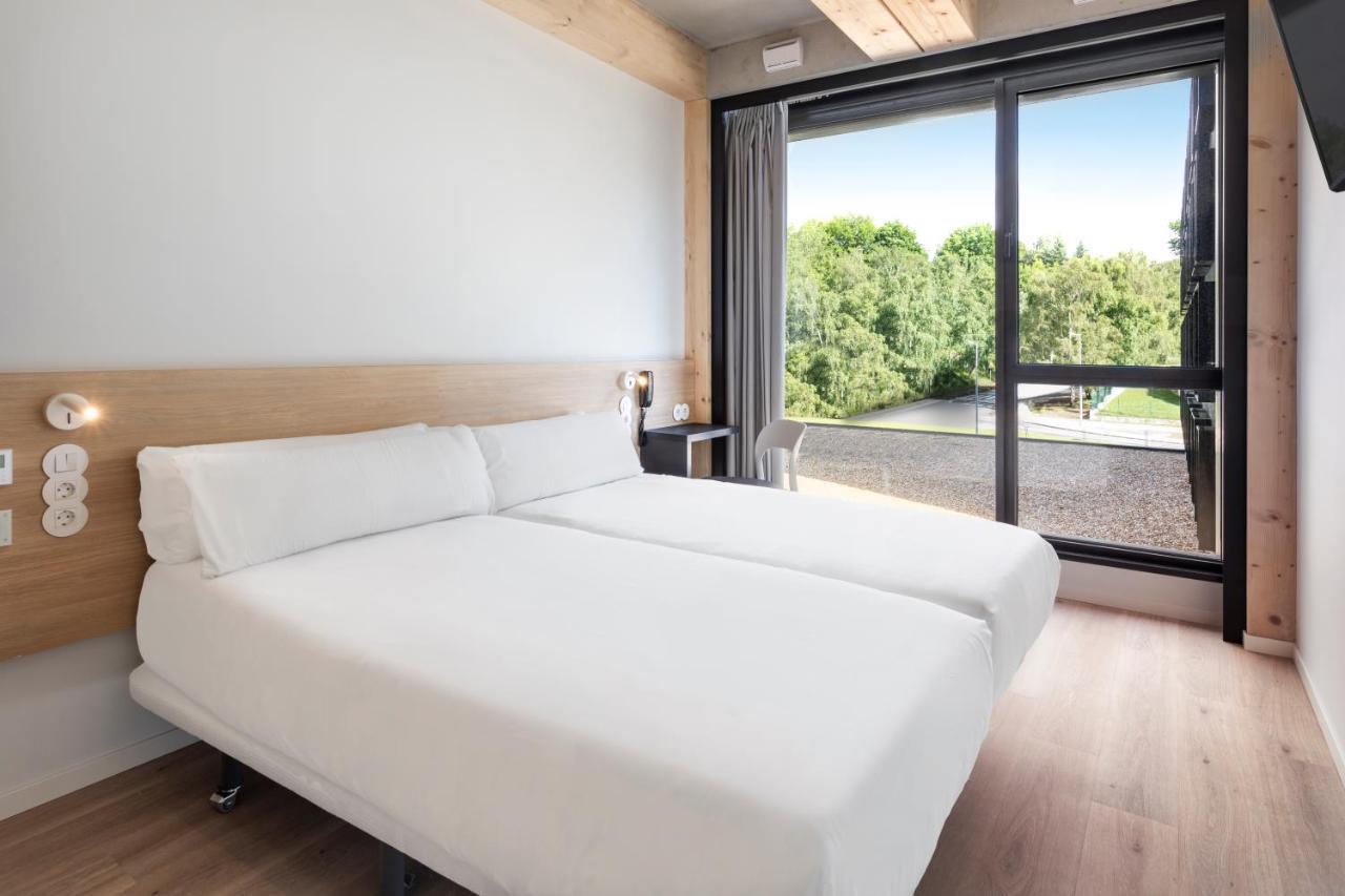 B&B Hotel 吉马良斯 外观 照片