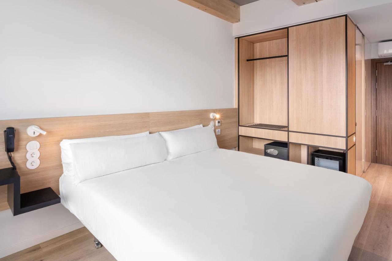 B&B Hotel 吉马良斯 外观 照片